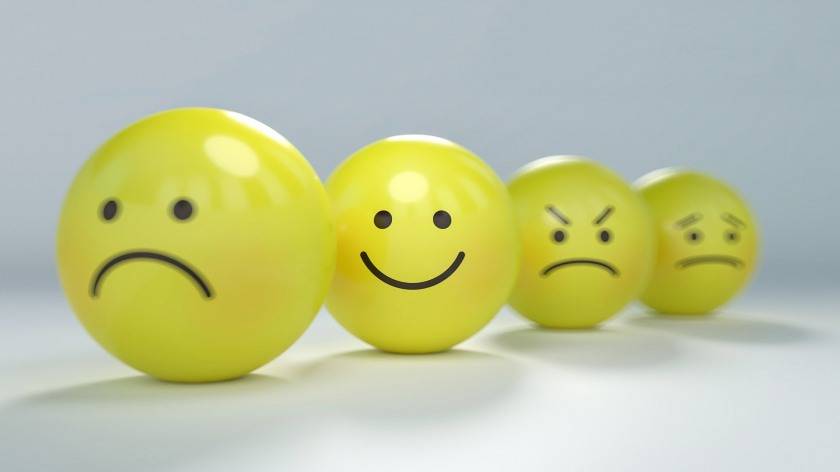 7 базовых эмоций, которые лежат в основе всех чувств
