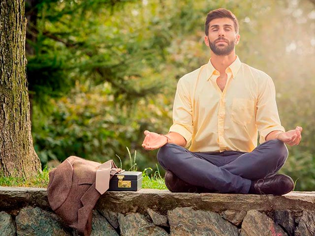 Практика медитации для начинающих Фото