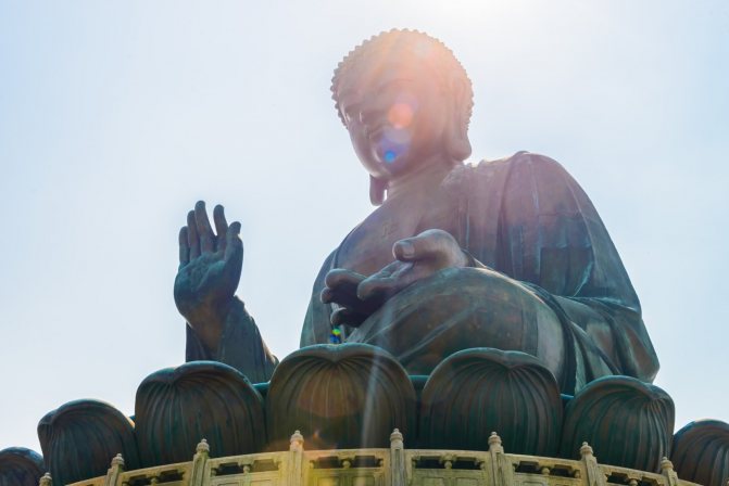 Статуя Будды. Фото mrsiraphol @freepik.com
